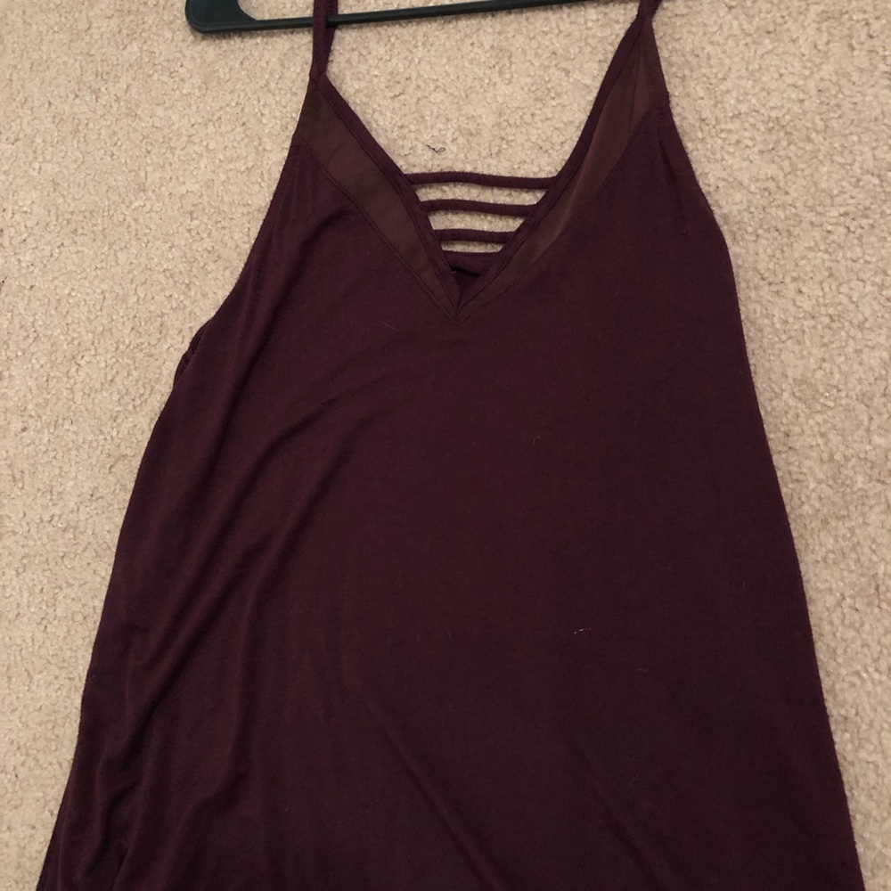 Maroon tank